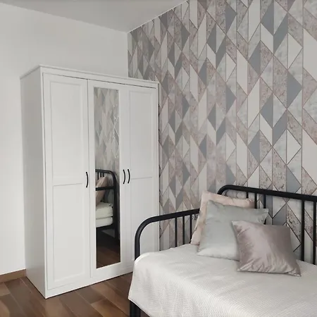 Apartament Andrea 1 Apartment *