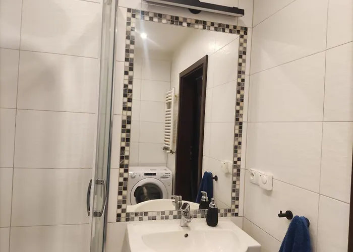 Apartament Andrea 1 アパート *